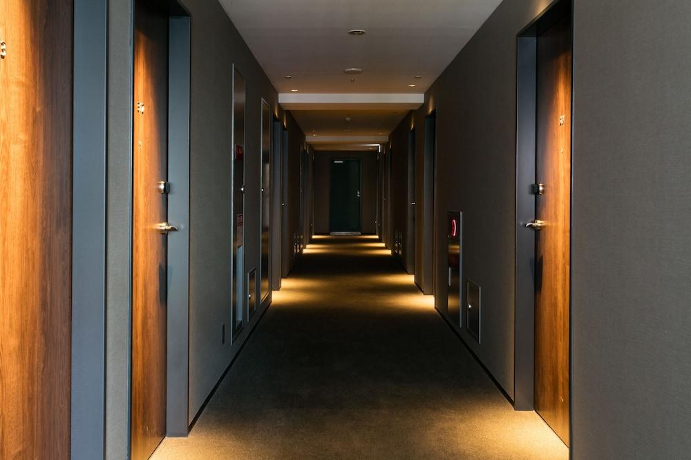 Brenza Hotel Kobe Buitenkant foto